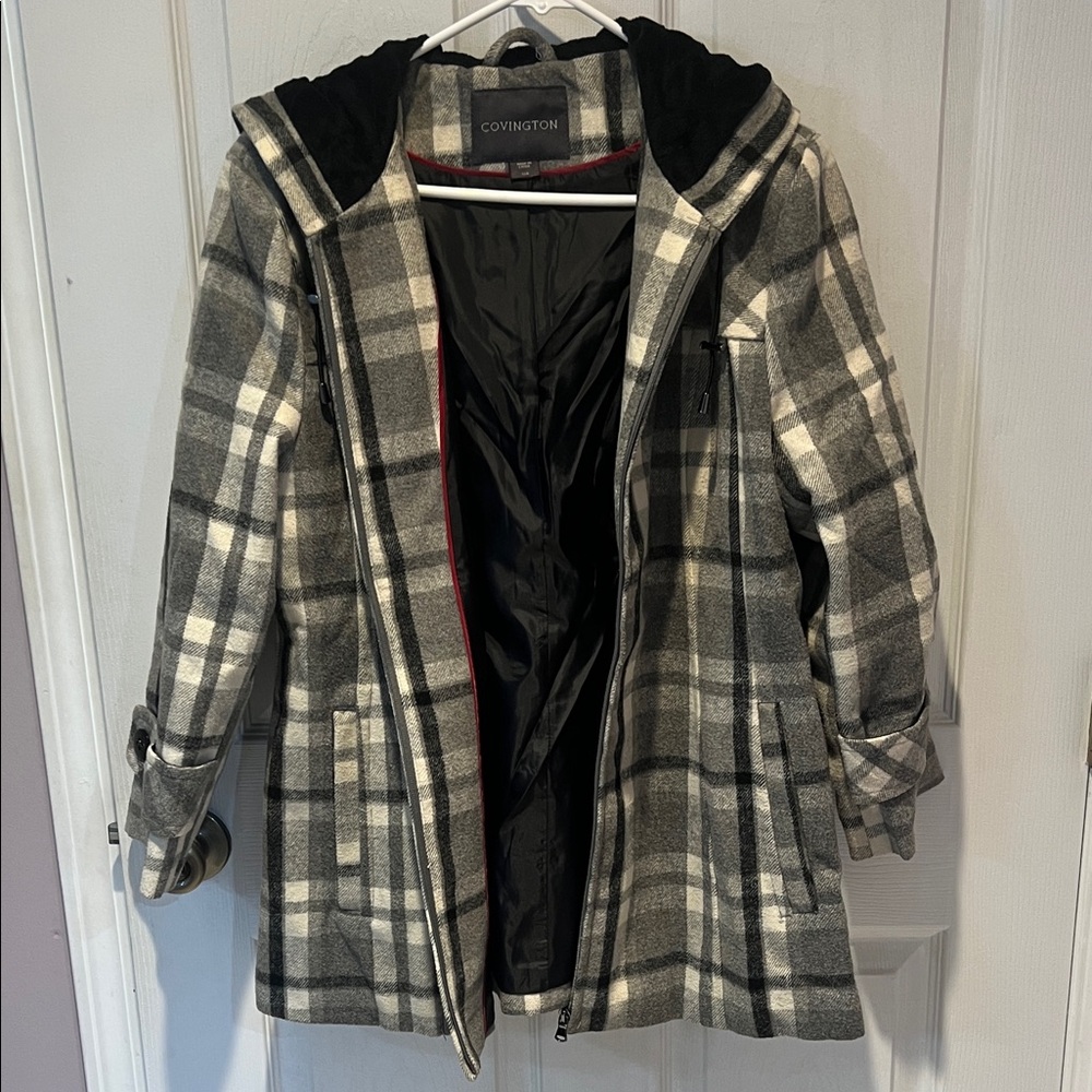 Covington Women's Large Black and White Plaid Coat